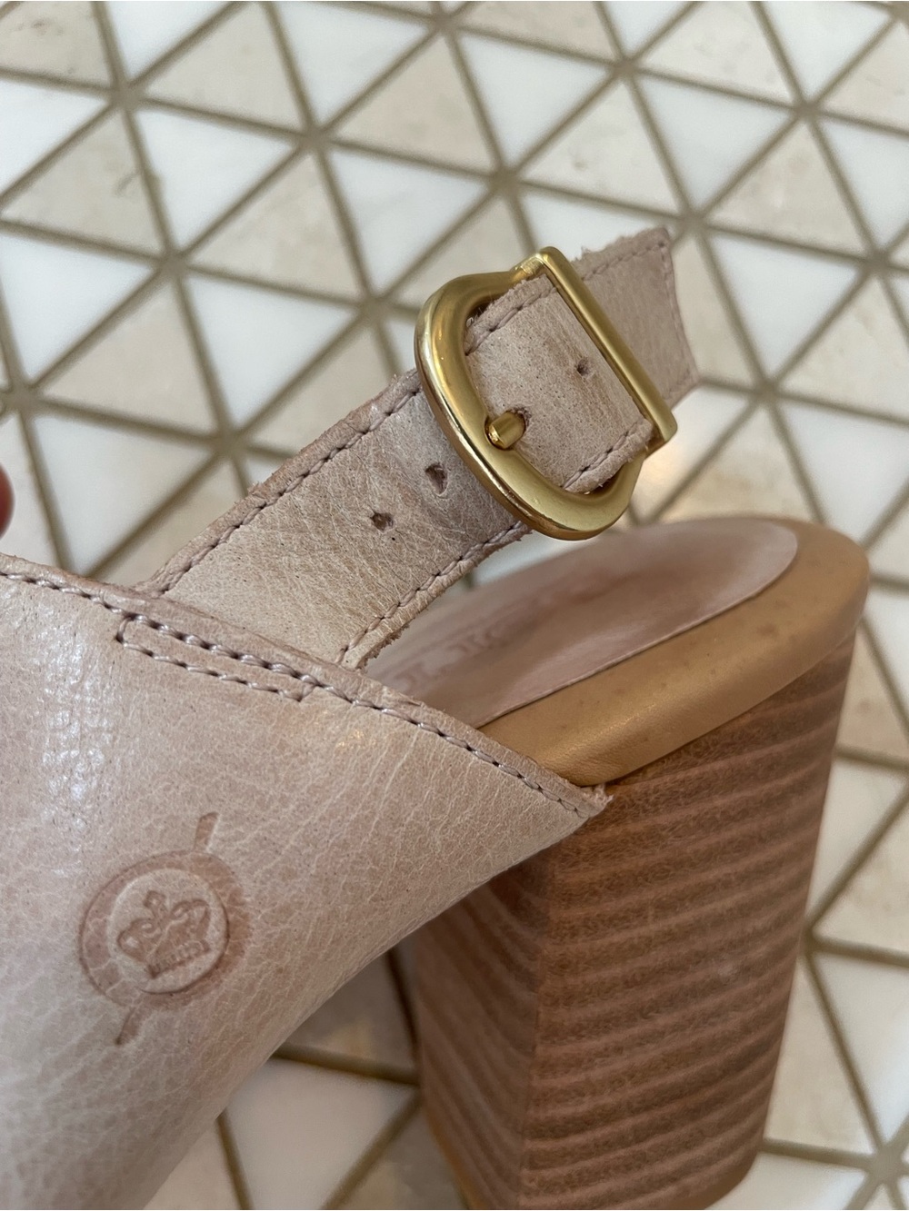Born Leather Heeled Sandals Women’s Size 9 - Picture 3 of 7